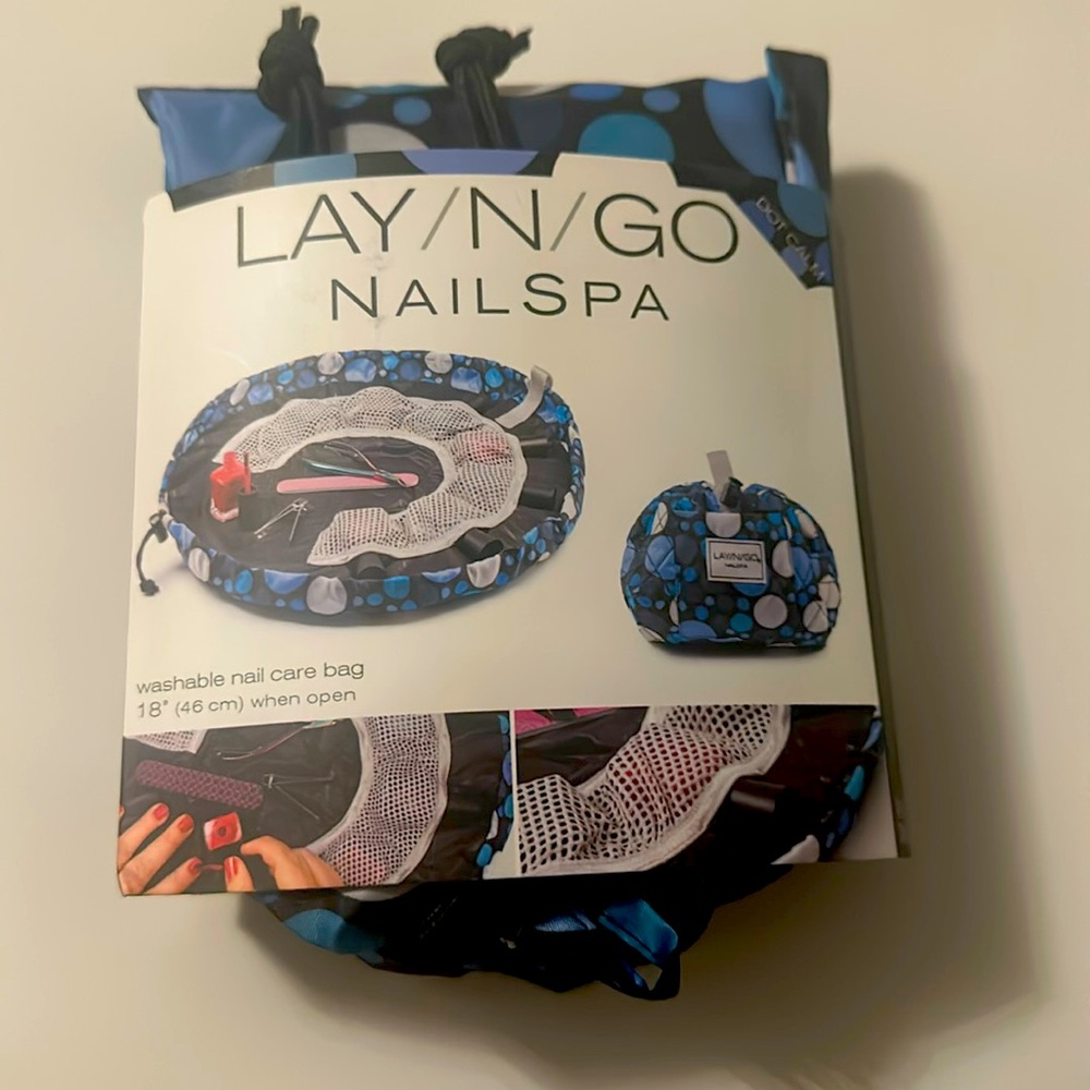 18” LAY/N/GO cosmo cosmetic bag